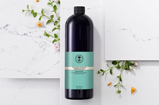 Larger Shower Gels & Shampoos