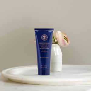 Neal's Yard Remedies Frankincense Intense™ Triple Action Melting Cleanser 100ml