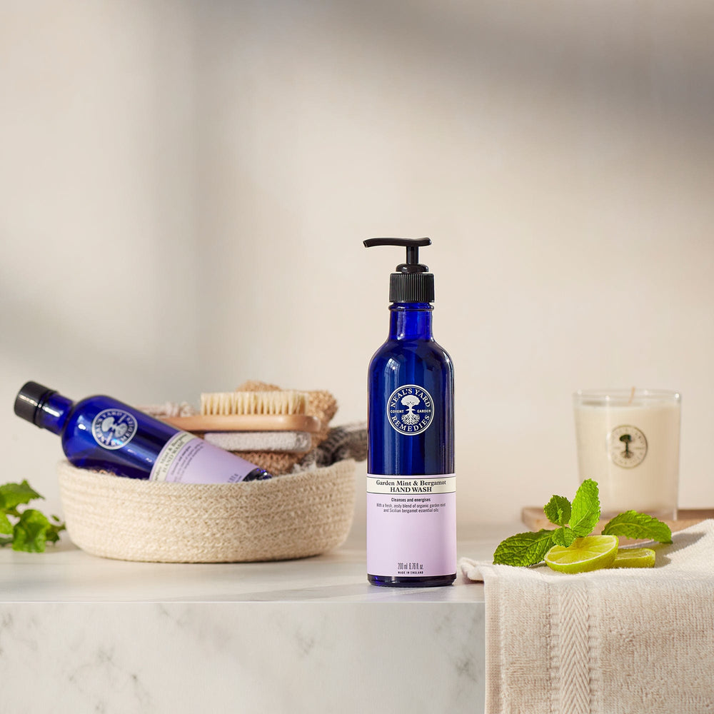 Neal's Yard Remedies Garden Mint & Bergamot Hand Wash 200ml