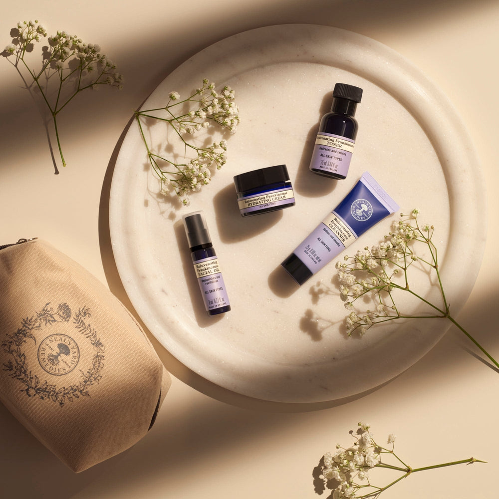 Neal's Yard Remedies Gifts & Collections Rejuvenating Frankincense Skincare Kit