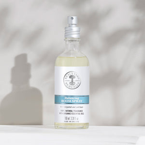 Neal's Yard Remedies Organic Aromatherapy Room Spray - Balancing 100ml