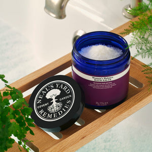 Neal's Yard Remedies Women's Balance Bath Salts 350g